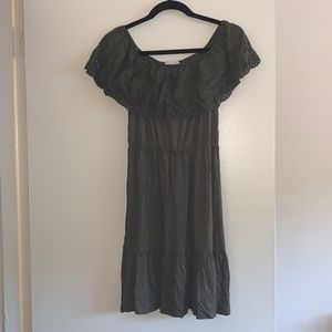 NWT FRANCESCAS DARK GREEN OFF SHOULDER DRESS SZ M